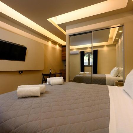 אכיליון Seven Keys Luxury Suites מראה חיצוני תמונה