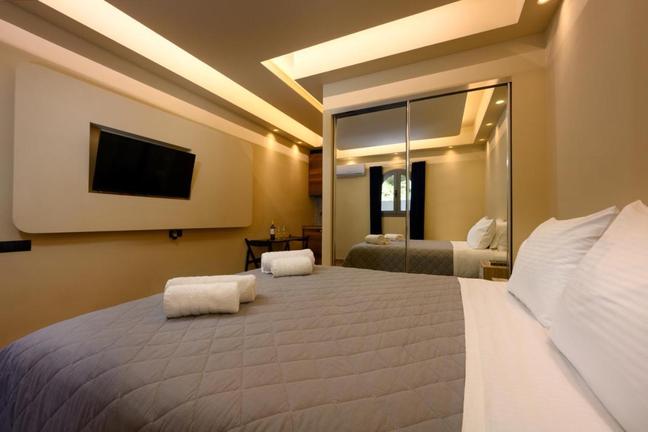 אכיליון Seven Keys Luxury Suites מראה חיצוני תמונה