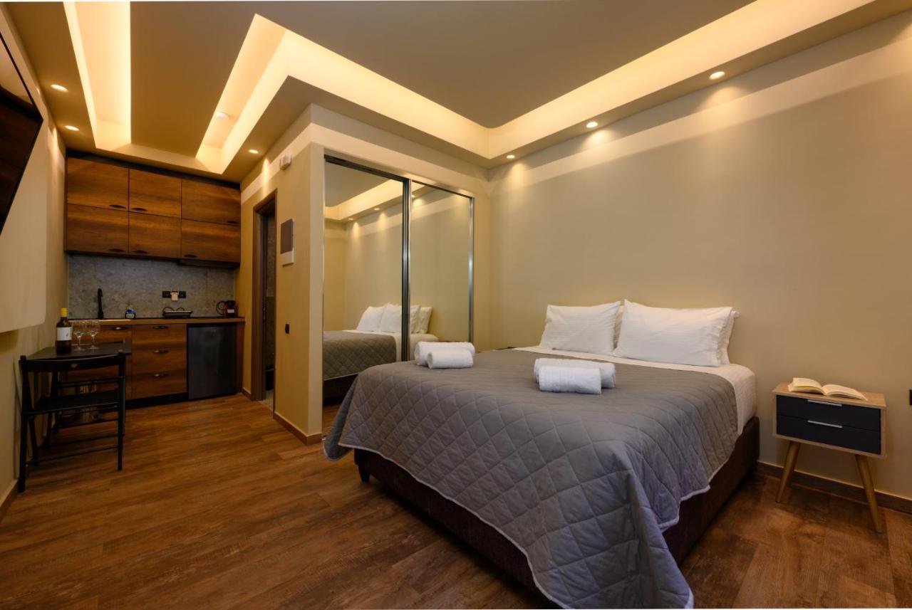 אכיליון Seven Keys Luxury Suites מראה חיצוני תמונה