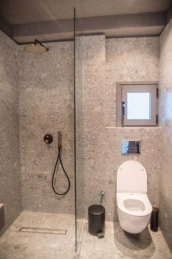 אכיליון Seven Keys Luxury Suites מראה חיצוני תמונה